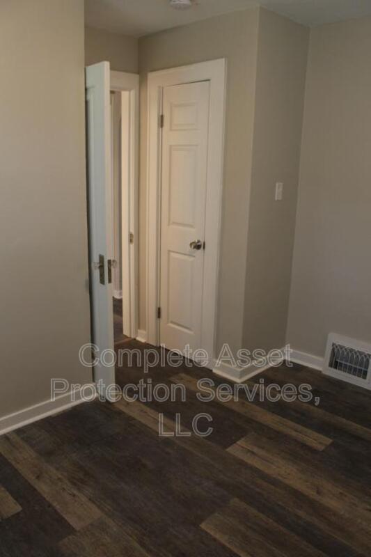 Building Photo - 7326 W Taft St