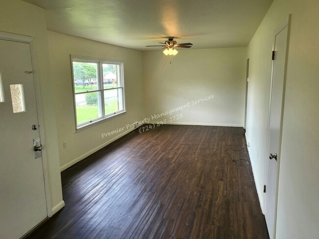 Building Photo - 136 Sawyer Dr