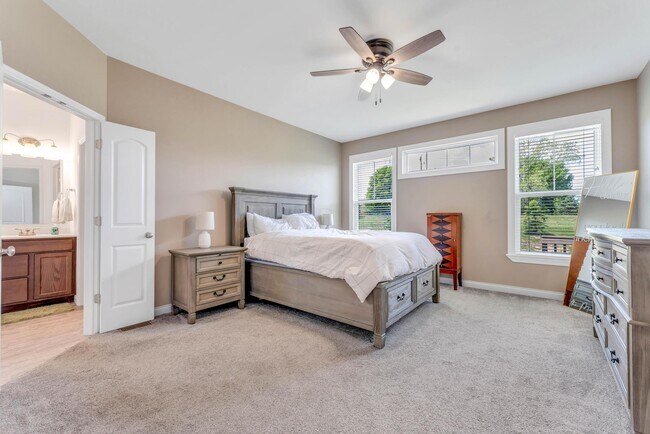 Building Photo - 8619 Landrace Dr