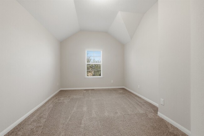 Building Photo - 2207 Silver Canyon Ln