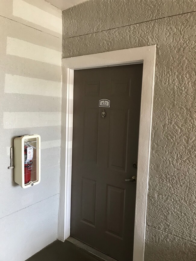 Building Photo - 2 Bedoom 2 bath Millenia Mall area Condo -...