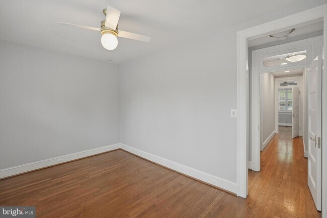 Building Photo - 3839 Beecher St NW