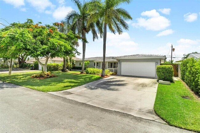 Building Photo - 5807 NE 21st Ave