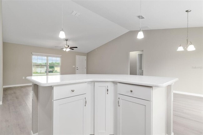 Building Photo - 28 Pine Trace Run