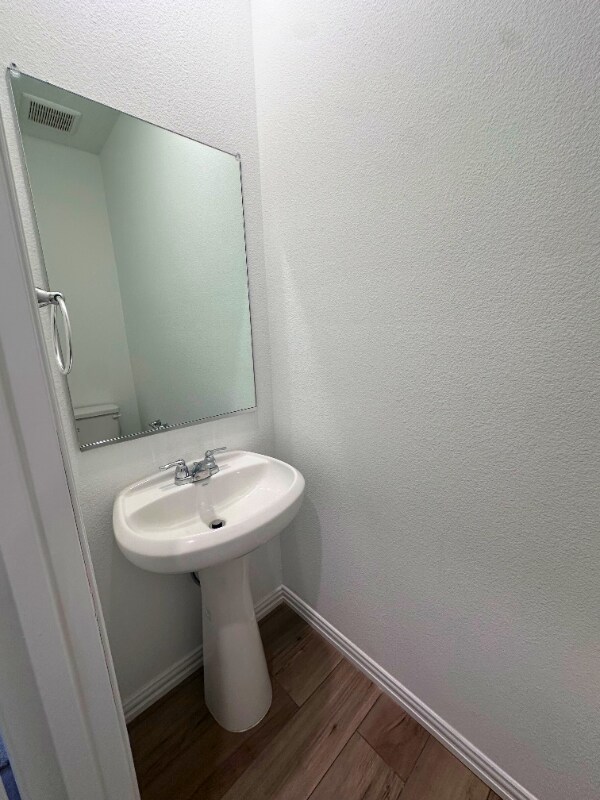 Building Photo - 1513 Van Gogh Dr