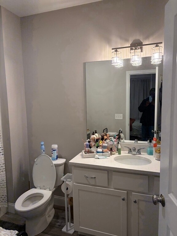 Building Photo - 92 Sagamore St