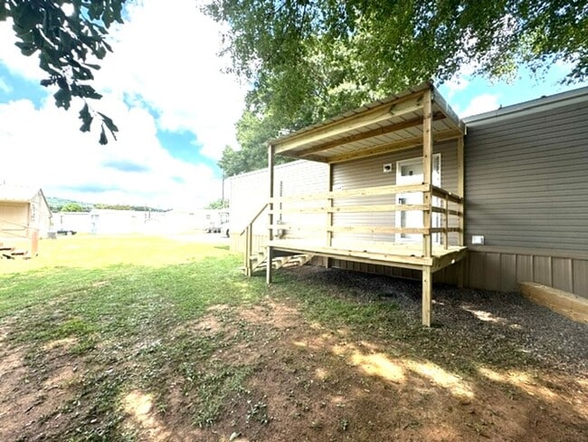 Building Photo - 1627 Coleman Rd