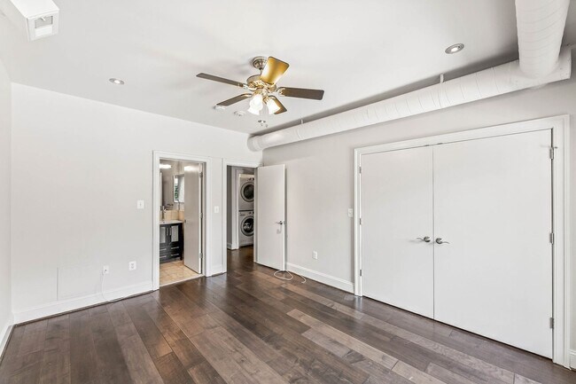 Building Photo - Modern U Street Condo | 2 Bed | 2 Bath | 1000 Sf | Large Balcony | 1 Parking Space