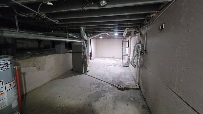 Building Photo - 2-Bedroom Home in Prime Location – Walk to UofL!