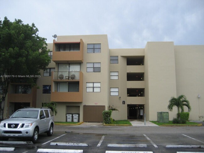 Building Photo - 8006 SW 149th Ave