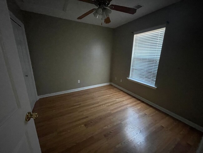 Building Photo - 2BR/2BA Patio Home in Saluda Commons- Avai...