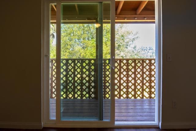 Building Photo - 2319 Ridgeway Dr