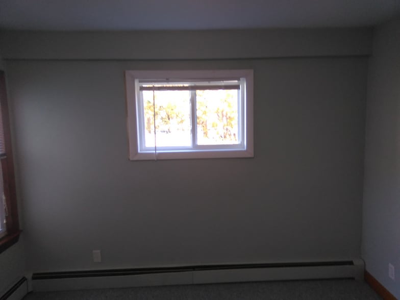 Building Photo - 22 Jordan Ave