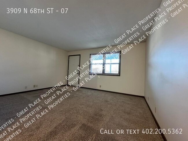 Building Photo - 3909 N 68th St