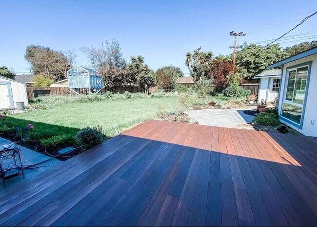 Building Photo - BEAUTIFUL HOME IN DESIREABLE CENTERVILLE, ...
