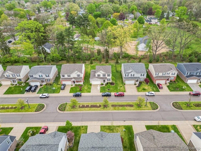 Building Photo - 8640 Quincy Dr