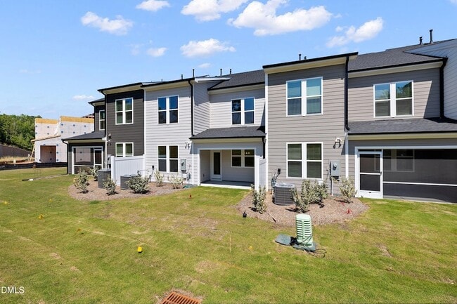 Building Photo - 1205 Bell Heather Rd