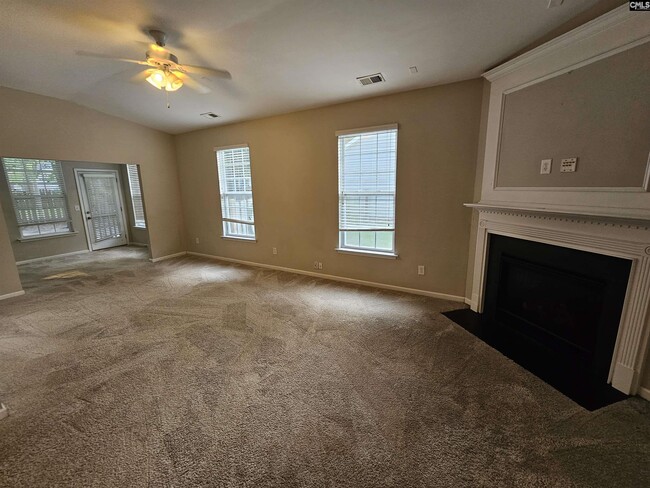 Building Photo - 430 Abbeydale Way