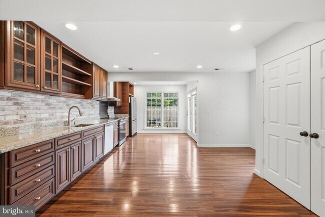 Building Photo - 20430 Herring Pond Terrace