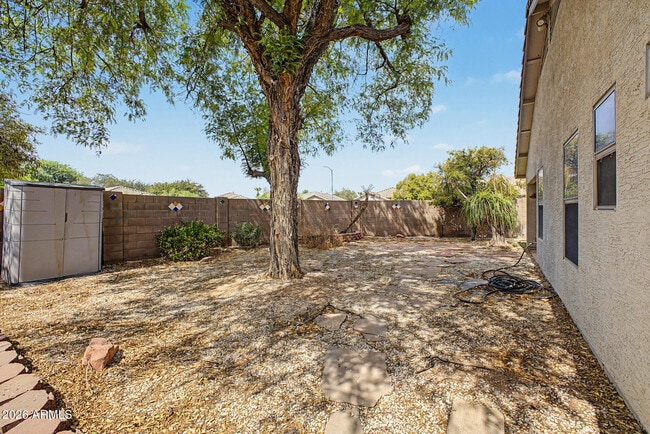 Building Photo - 15665 W Carmen Dr