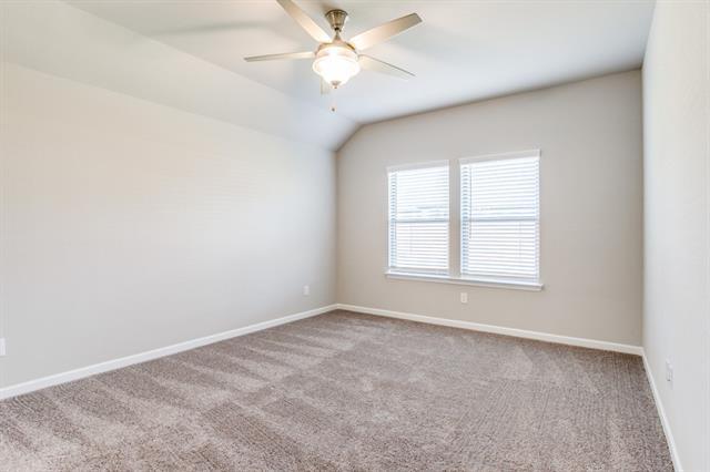 Building Photo - 313 Ember Cir
