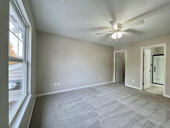 Building Photo - 2065 Timberwyck Ln