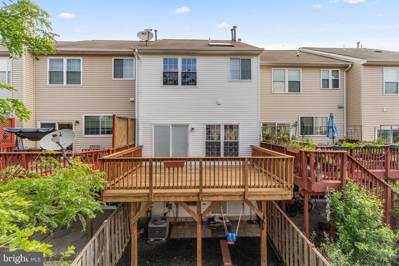 Deck - 2478 Wheat Meadow Cir
