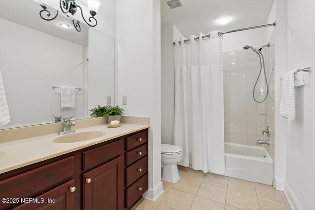 Building Photo - 4300 S Beach Pkwy