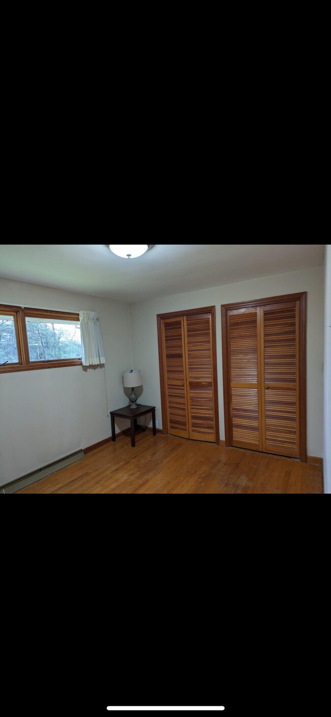 Building Photo - 226 Old Gray Station Rd