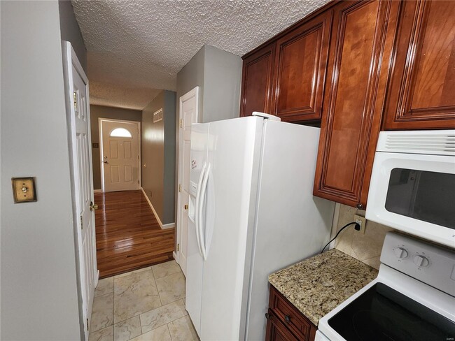 Building Photo - 720 Islamorada Dr