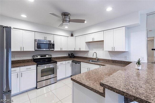 Building Photo - 13141 Whitehaven Ln