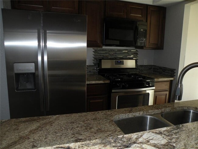 Building Photo - 5008 Cana Cove