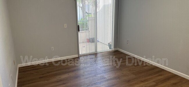 Building Photo - 8690 New Salem St