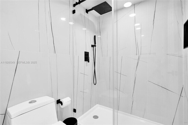 Building Photo - 13028 SW 88th Ln