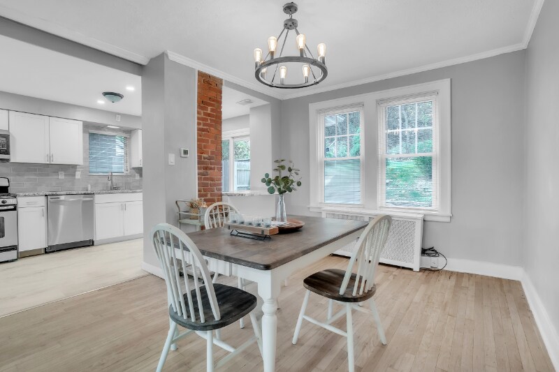 Building Photo - 6513 Stanton Ave