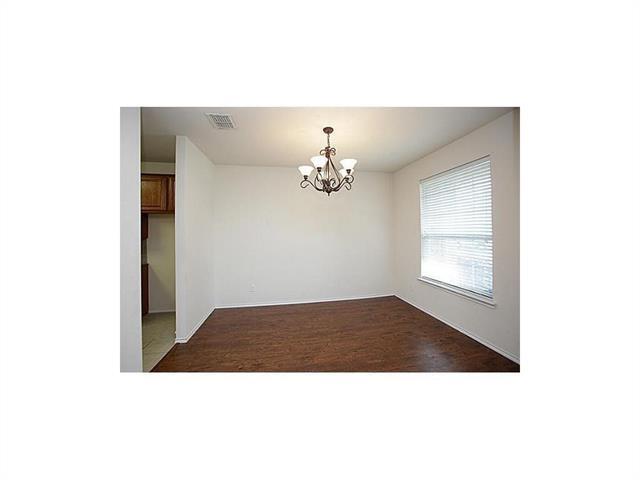 Building Photo - 1407 Hazelwood Dr
