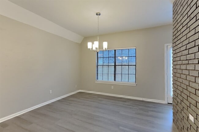 Building Photo - 3418 Creek Manor Dr