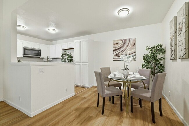 Building Photo - 3685 Nutwood Terrace