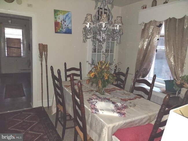 Building Photo - 11 Mill St