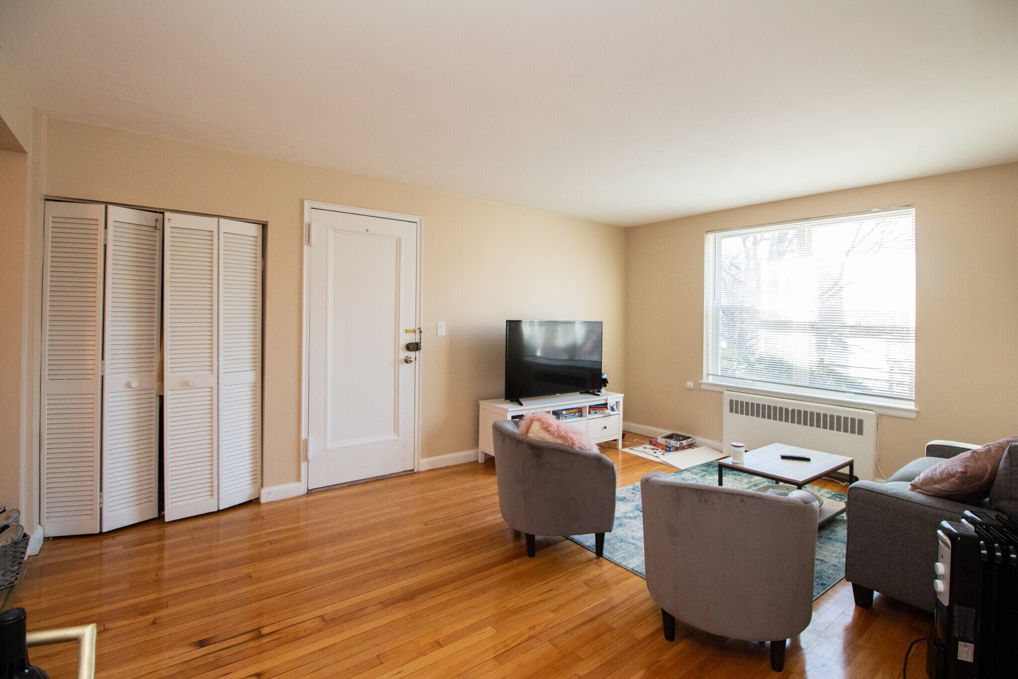 Building Photo - 38 Dean Rd