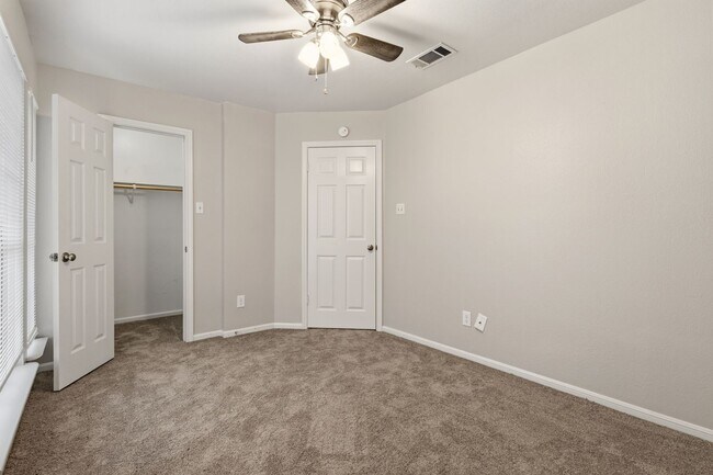 Building Photo - First Month FREE RENT—Spacious Living with Bonus Loft in Oak Valley! Spacious 2-Story with Loft, ...