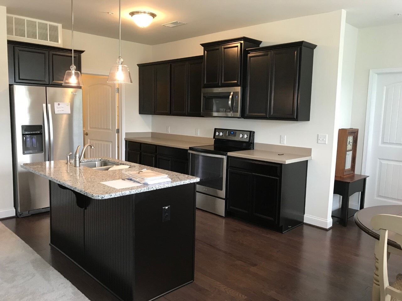 Building Photo - 690 Whitetail Dr