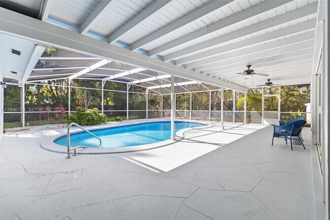 Building Photo - 8260 SW 133rd St