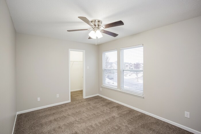 Building Photo - 6887 W Burlington Dr