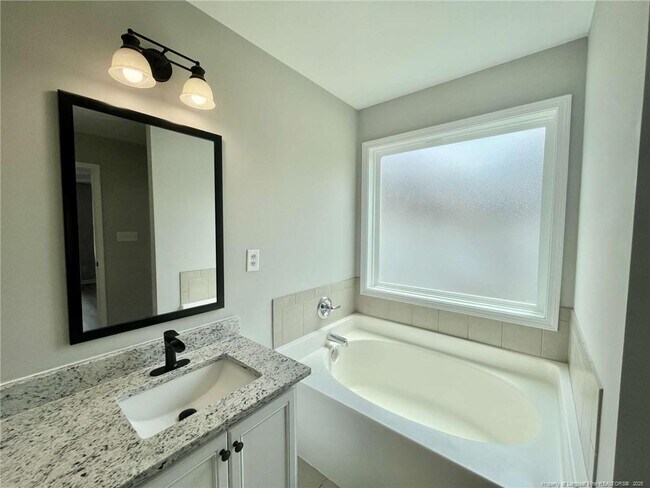 Building Photo - 216 Cobblestone Dr