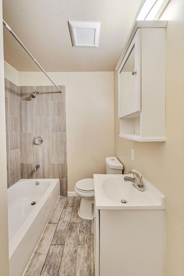 Building Photo - 1814 10th Street-
