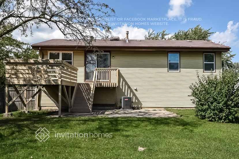 Building Photo - 1307 Foxcroft Dr