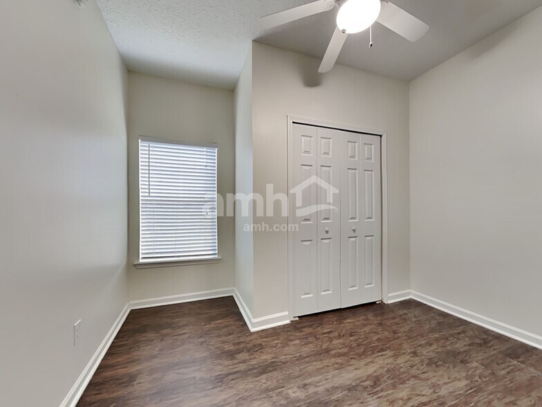 Building Photo - 1447 River of May St