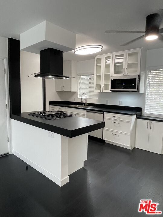 Building Photo - 525 Broadway St