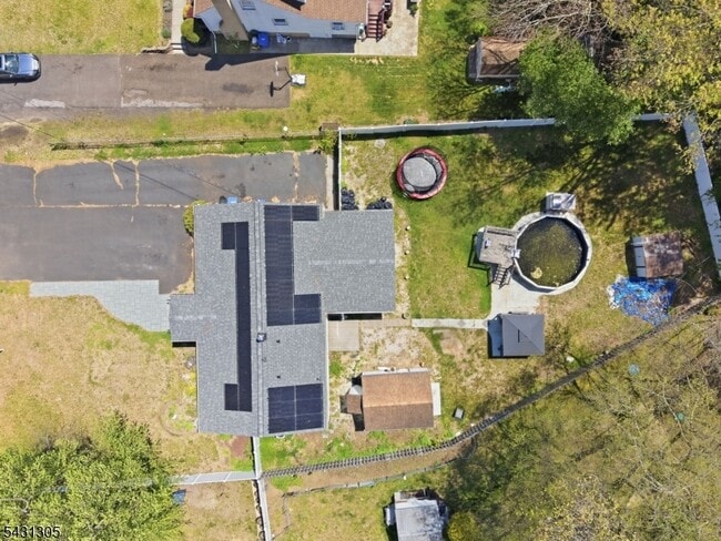 Building Photo - 587 Marlboro Rd